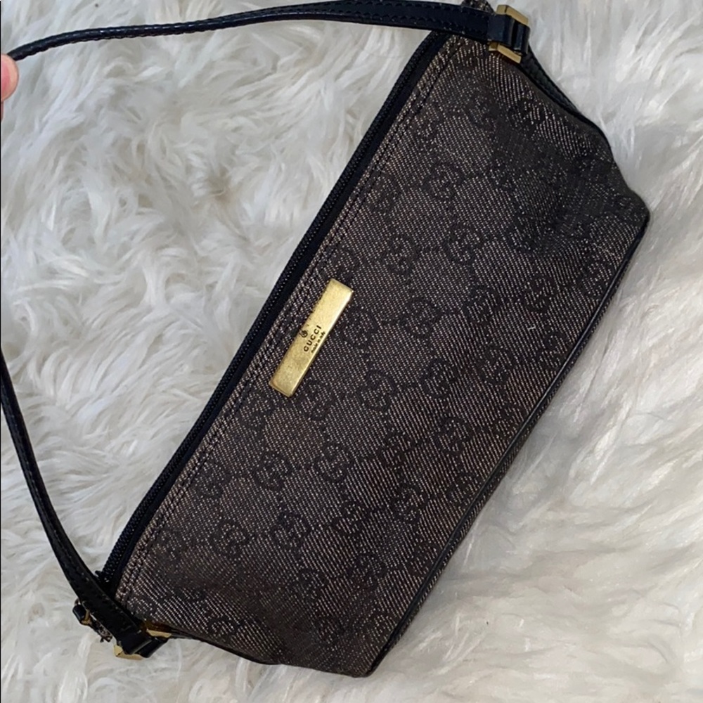 Gucci boat pouchette